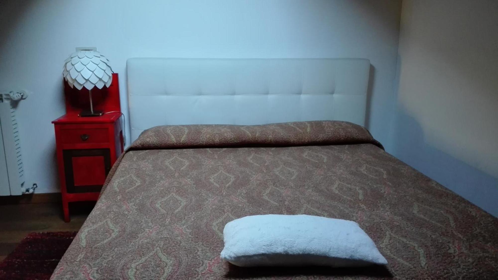 Apartamento La Casa Nel Sole Alessandria Exterior foto