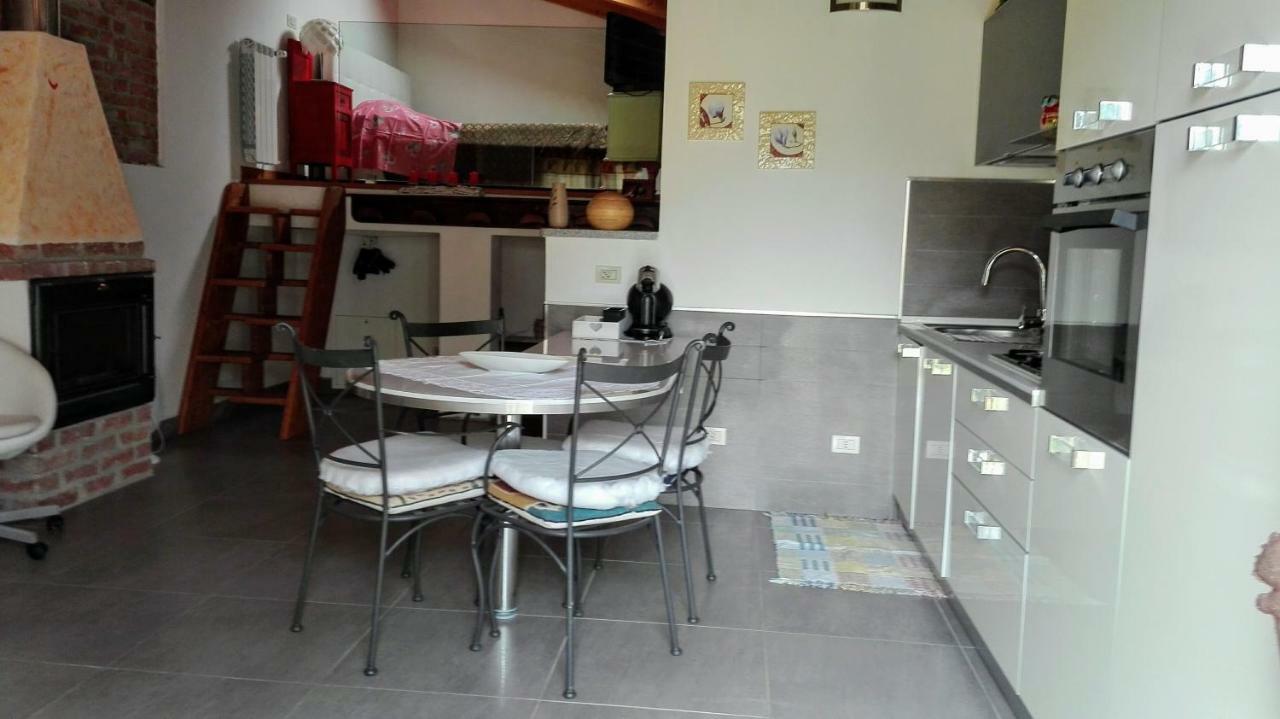 Apartamento La Casa Nel Sole Alessandria Exterior foto